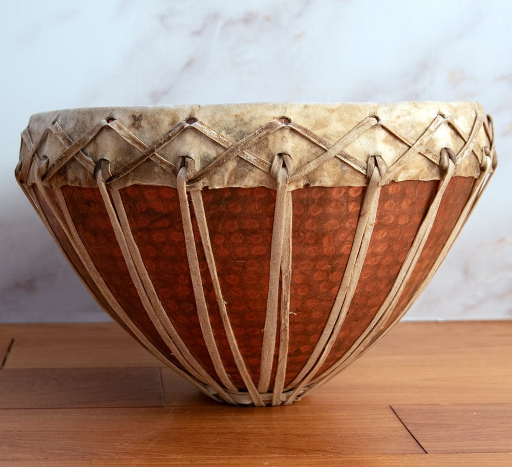 送料無料 太鼓 ドラム ネパール ネパールの民族打楽器 ダマハ Damaha