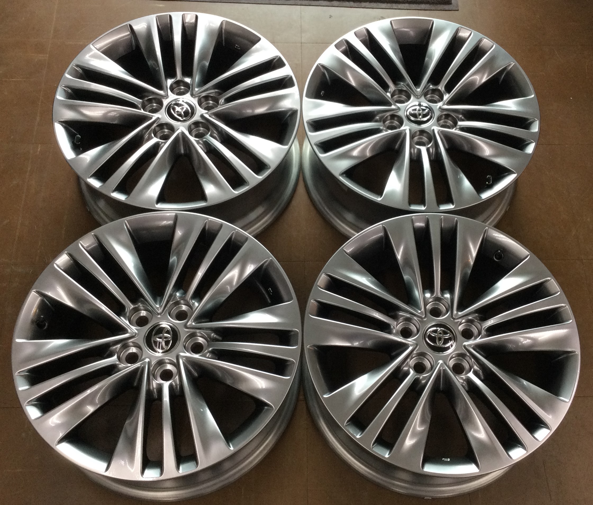 alt2661 中古 トヨタ 40系アルファード Zグレード純正 18インチ アルミ