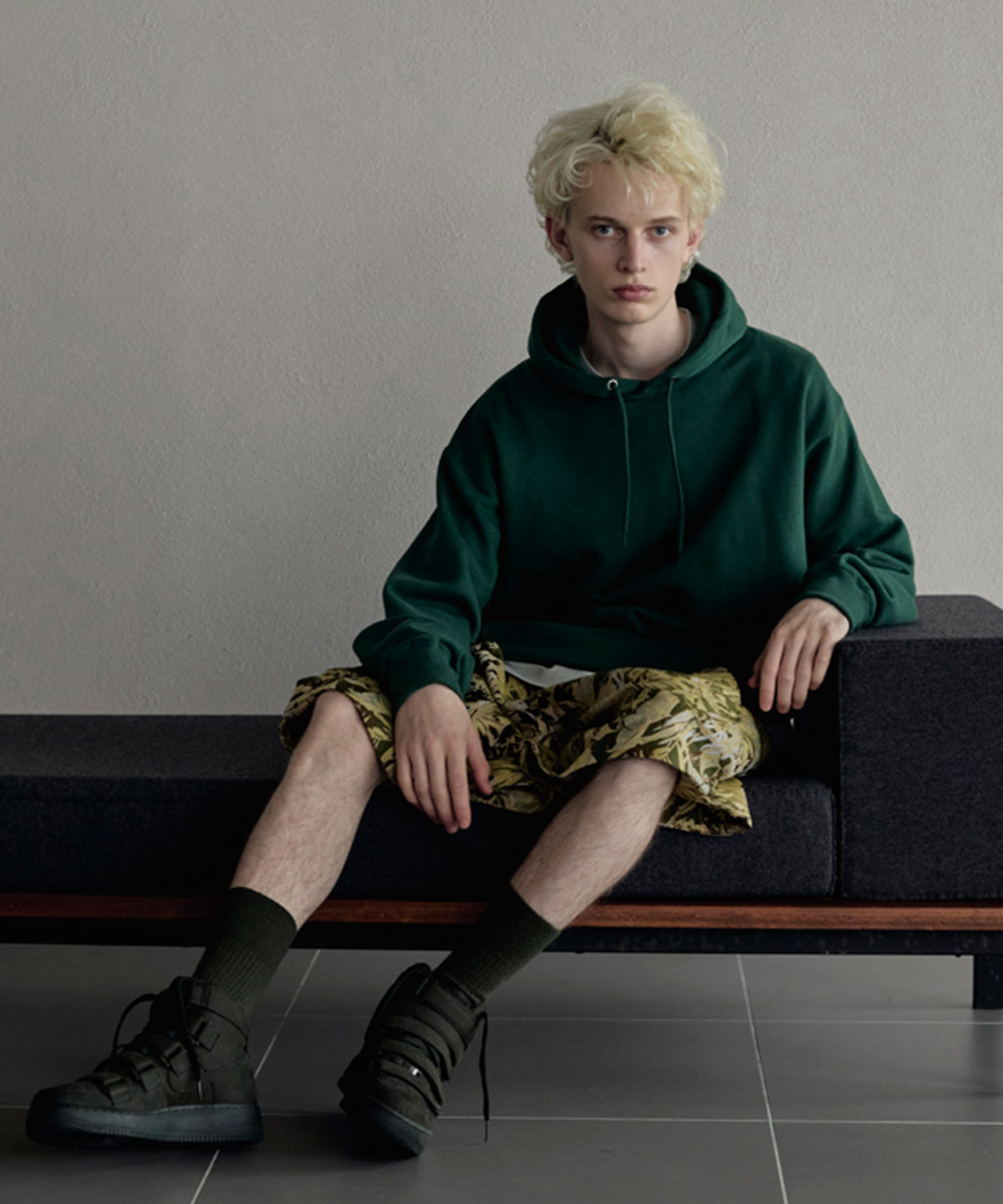 タグ無し未使用保管品 HEAD WORLDCUP REBELS パーカー タグ無し未使用