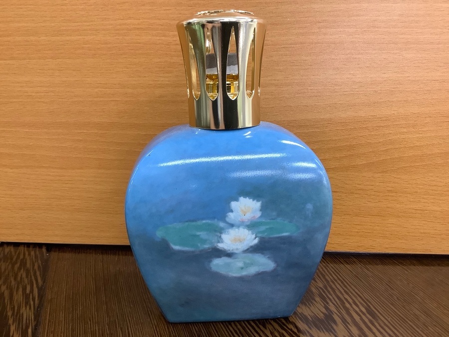 Lampe Berger（ランプベルジェ）の陶器製とガラス製のアロマオイル