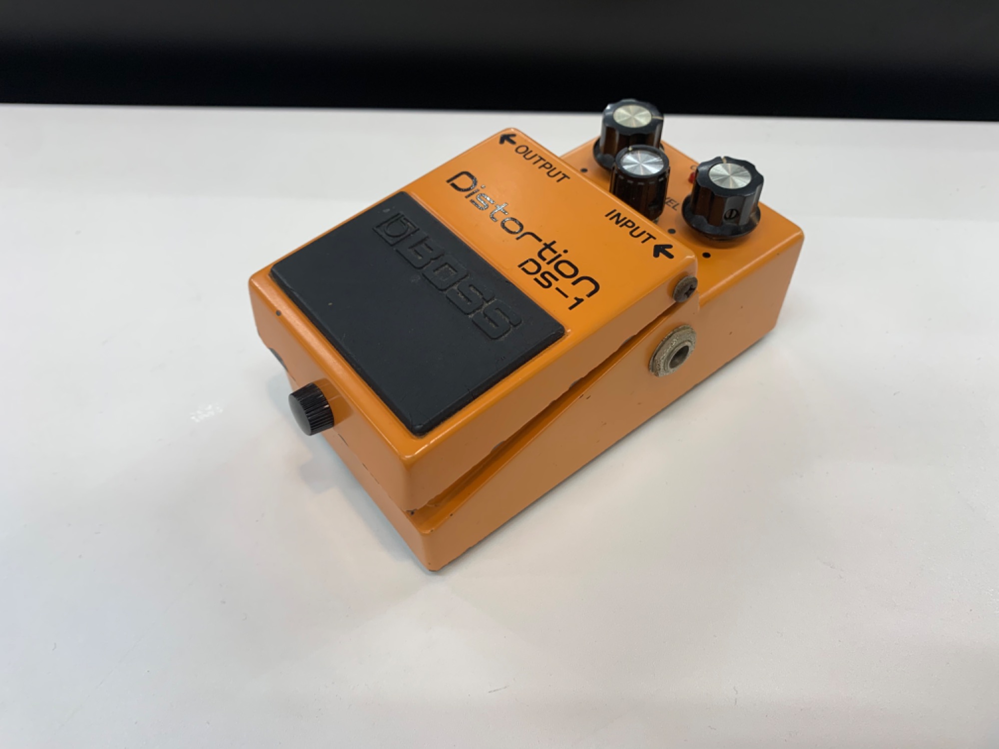 1980年代製造・ビンテージのレア物！】BOSS（ボス）の「DS－1 全角