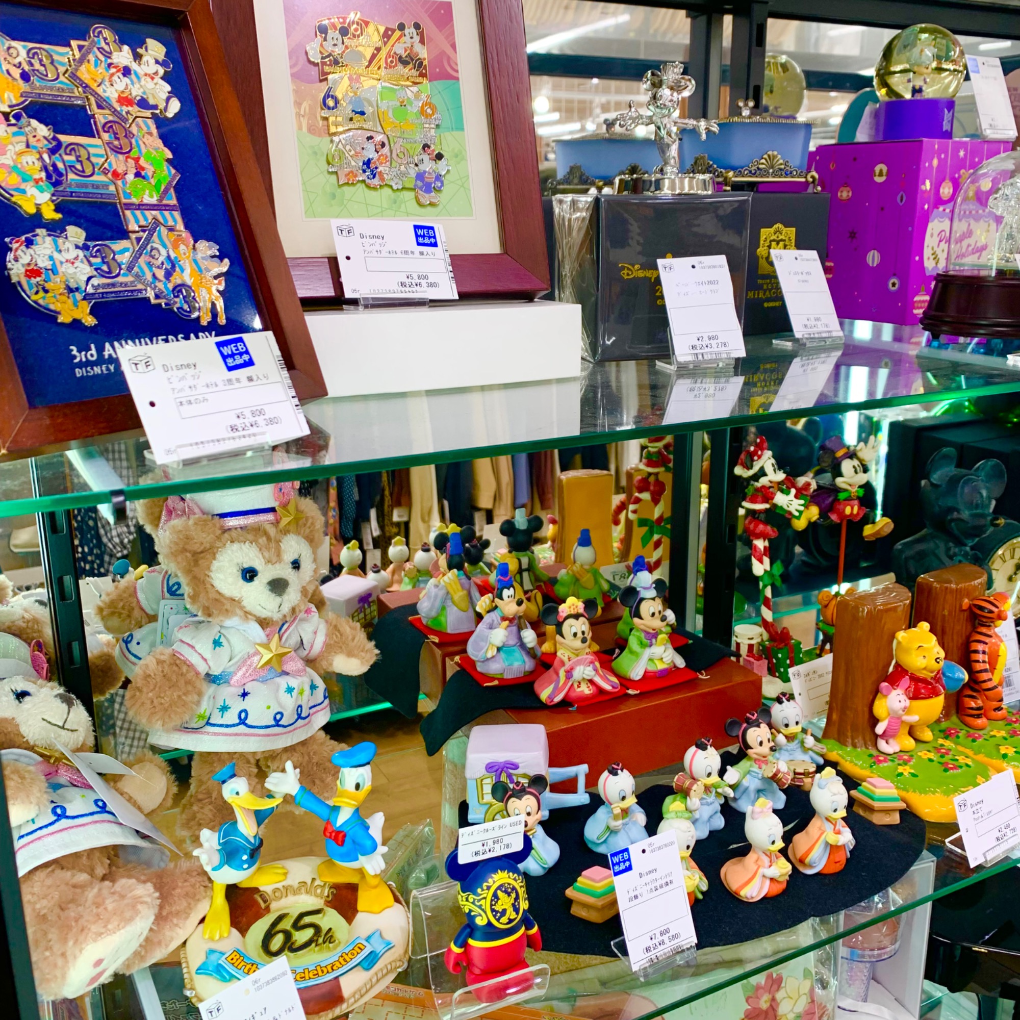 ダッフィーフレンズぬいぐるみキーホルダーが大量入荷いたしました