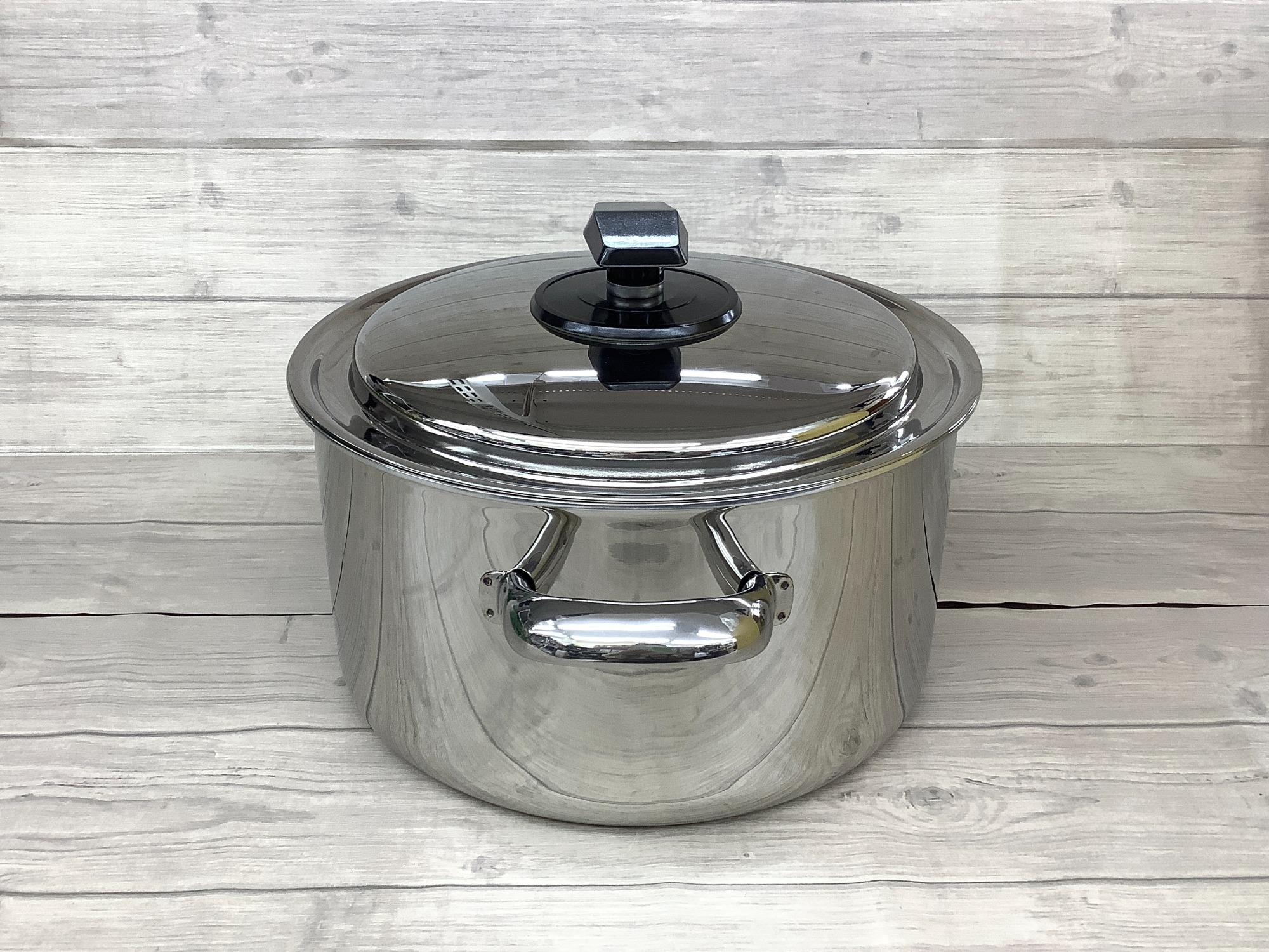 Vita Craft Neova（ビタクラフト ネオバ）両手鍋 のご紹介です！｜2024