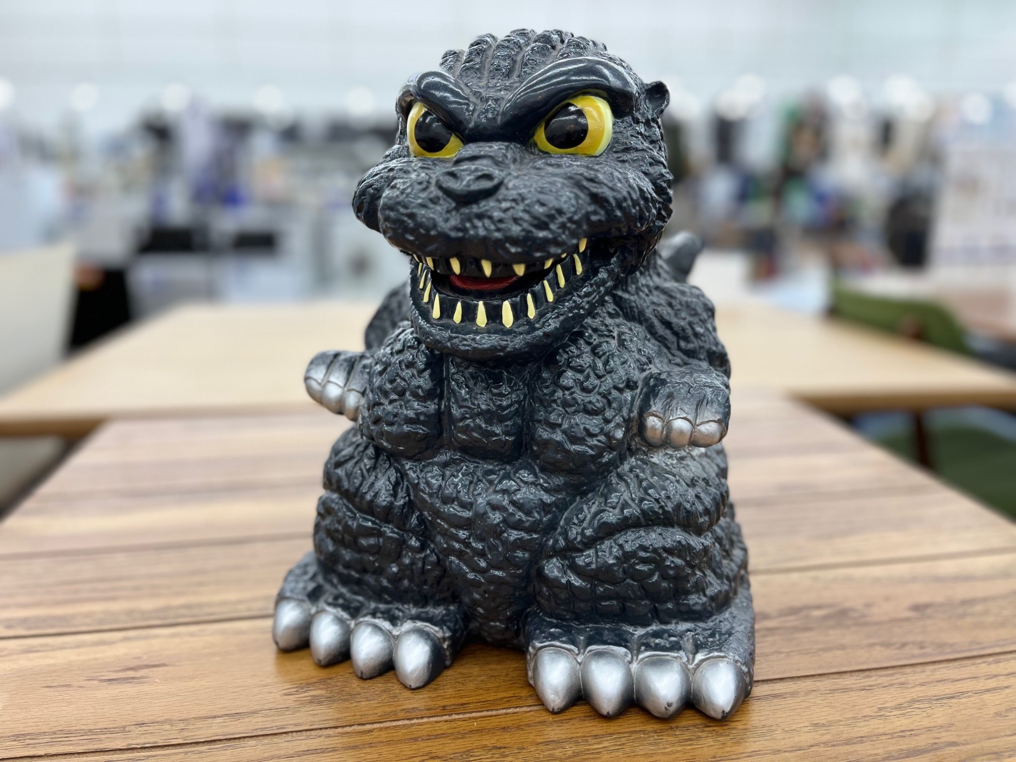 ゴジラ 1994年製【レア】BIGゴジラ貯金箱！ 激レア】ゴジラ 貯金箱