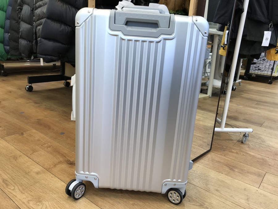 新品未使用品】メルセデスベンツ 希少な非売品オルジナルスーツケース