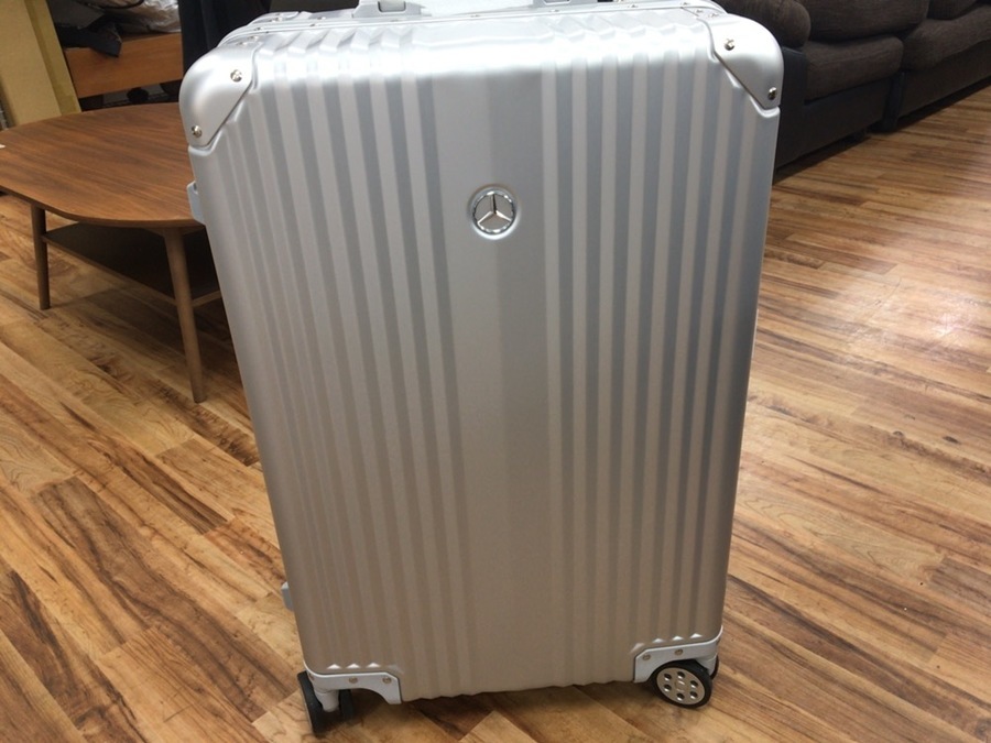 成約記念品☆未使用☆】メルセデスベンツ キャリーケースのご紹介