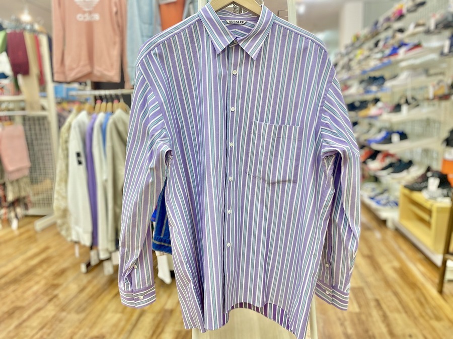 春カラー♪】AURALEE(オーラリー)のストライプシャツをご紹介！｜2022