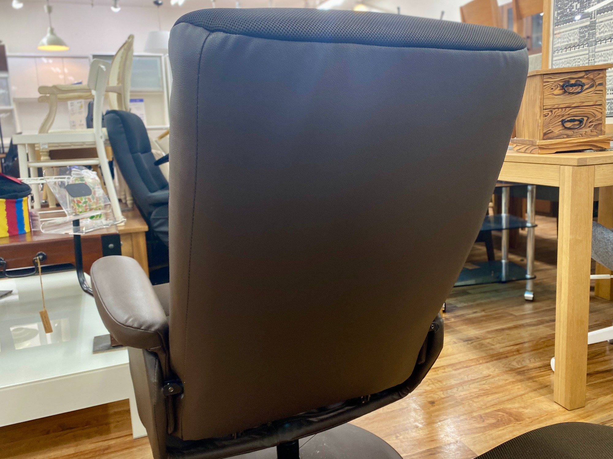 オットマン付き♪】NITORI(ニトリ)のリクライニングチェアをご紹介