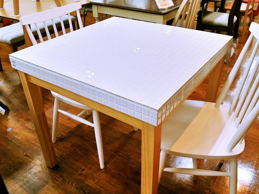 MOMO Natural タイルテーブル 2人向け 大田区引取限定 MOMO Natural