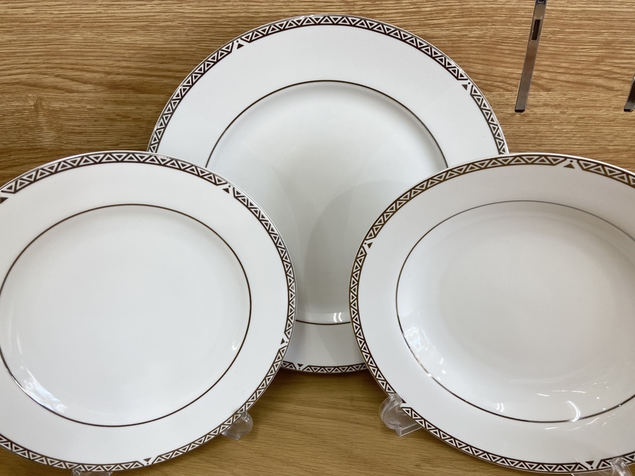 ROYAL DOULTON/ロイヤル ドルトン】”PLATINUM/プラチナ”のカップ