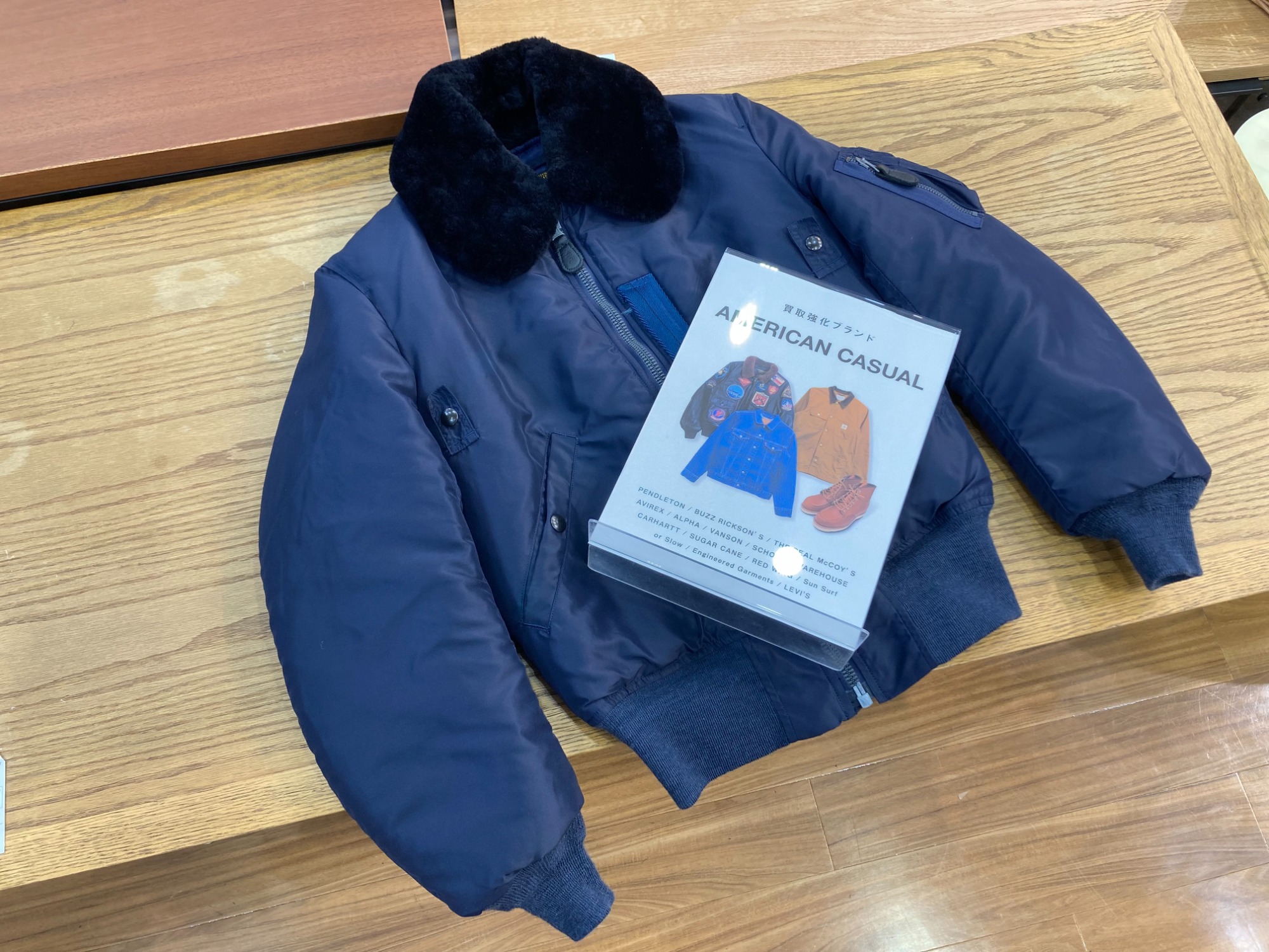 U.S.AIR FORCE (ユーエスエアフォース) フライトジャケット B-15C入荷