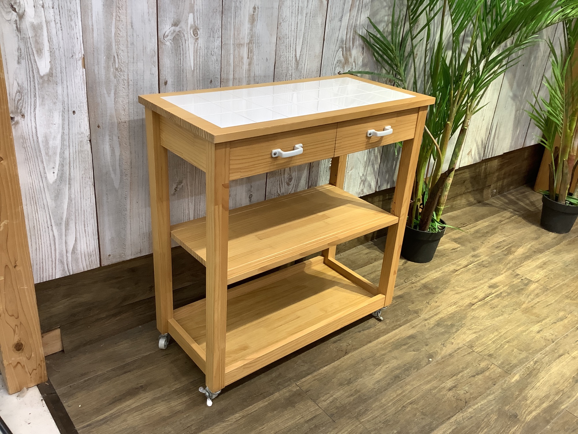 MOMO natural（モモナチュラル）】かわいいうえに使い勝手のよいタイル