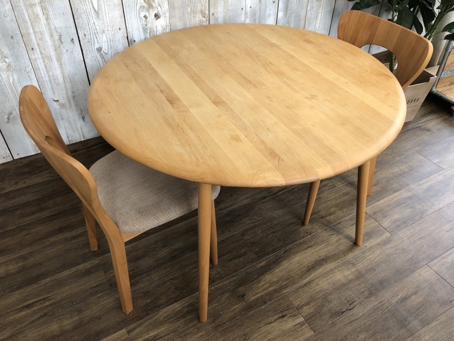 モモナチュラル 円形ダイニングテーブル 直径950mm ゆとりと自由を