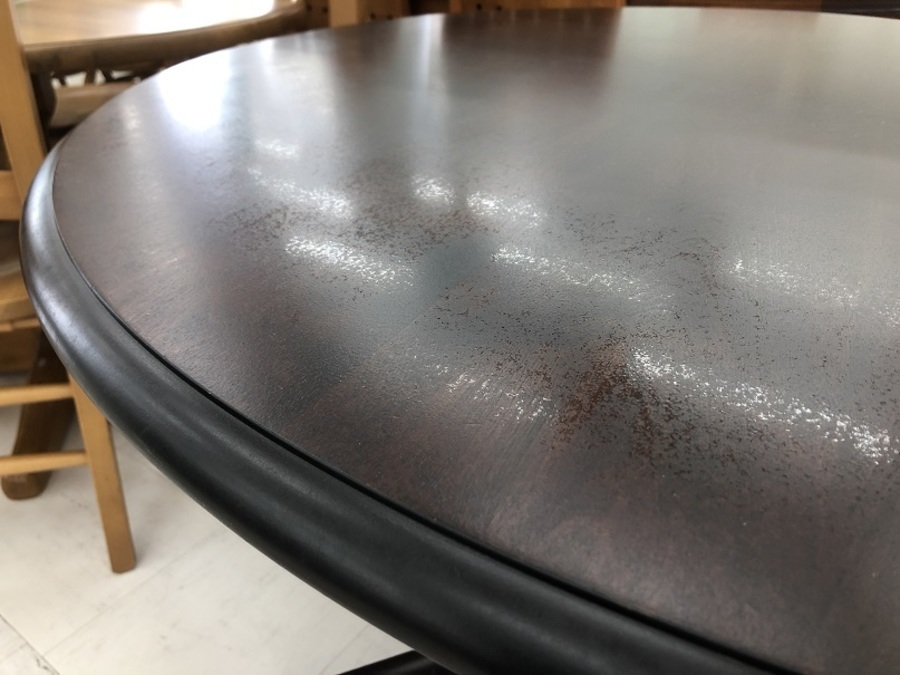 用の美」を感じるアイテム 北海道民芸家具 円形テーブル入荷しました