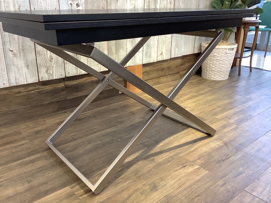 BoConcept（ボーコンセプト）】天板が大きくなる！？マルチな