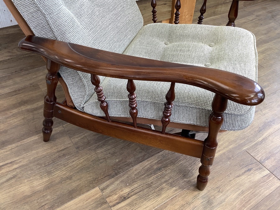 karimoku（カリモク）】昔から変わらないデザイン。コロニアルの