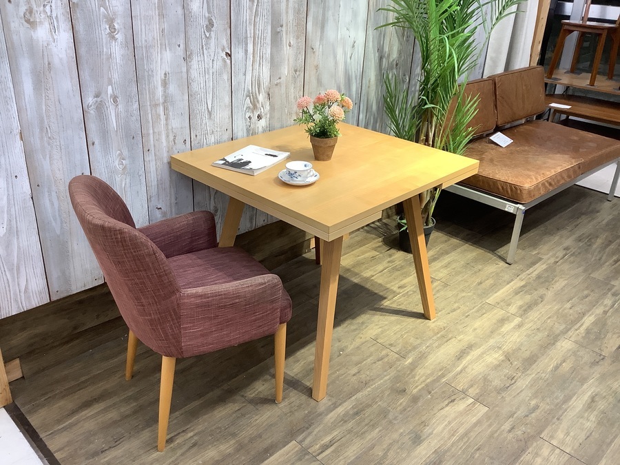 IDEE（イデー）】すでに廃盤となっている貴重な伸長式ダイニング