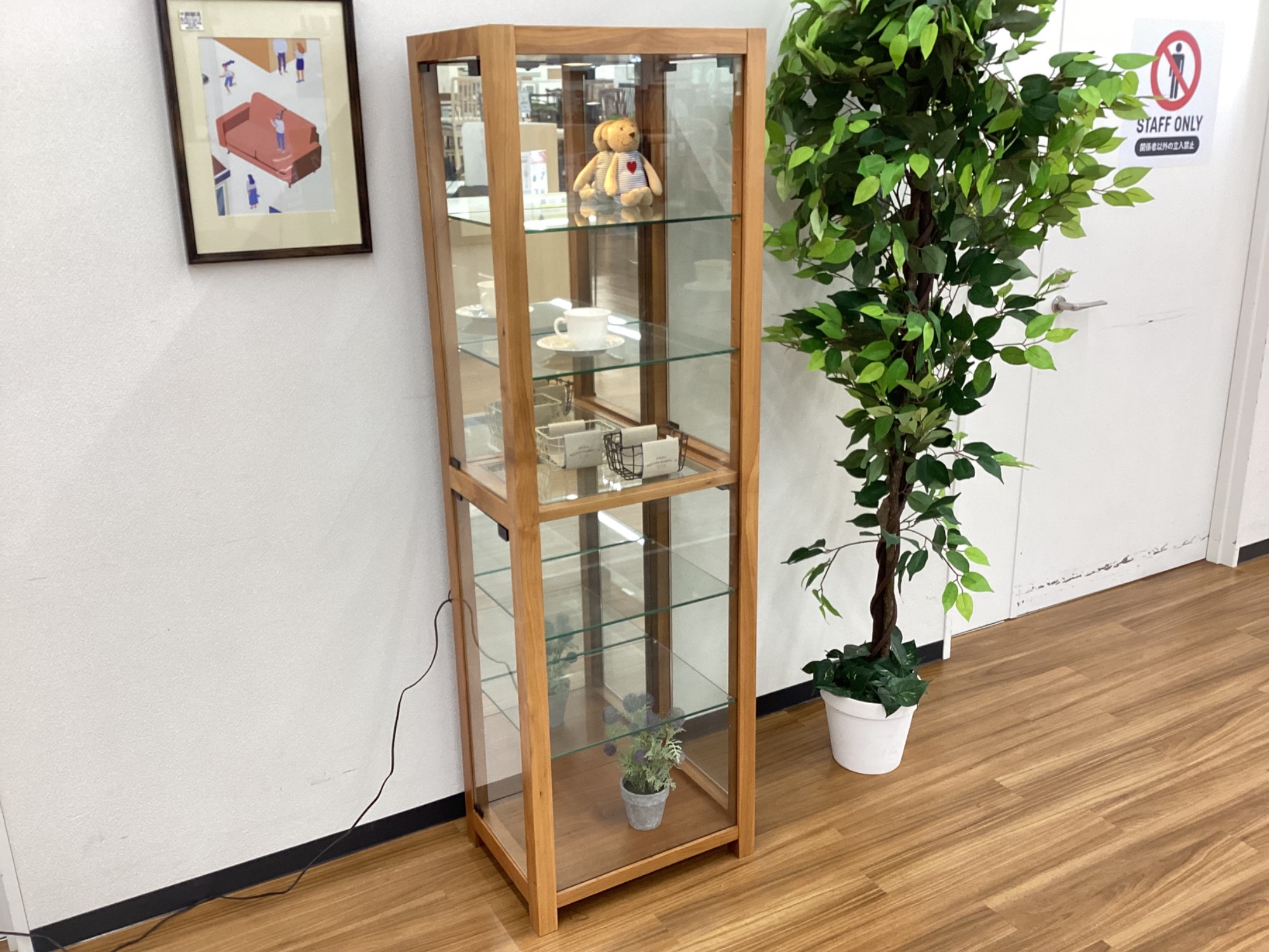 東木工】シンプルで高級感のある使い勝手の良いキュリオケース（Leaf