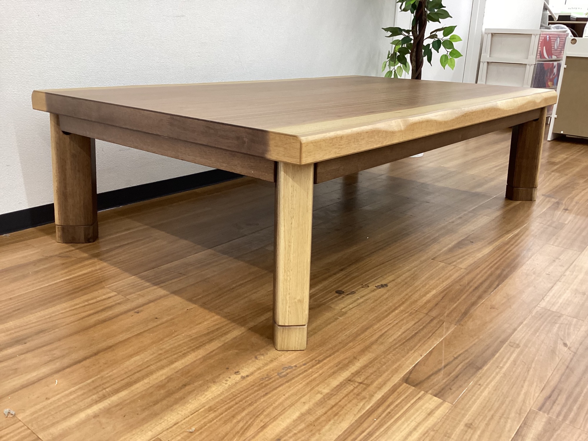 協立工芸】ウォールナット突板を使用した高級感のある家具調こたつ