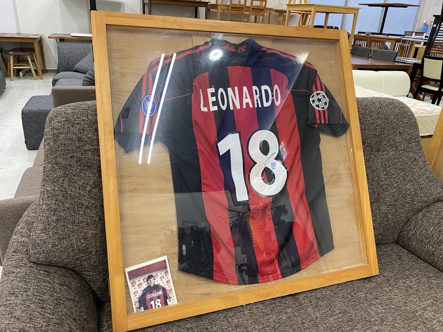 レオ様、ロベルト・バッジョのサイン入りユニフォームが入荷いたしまし