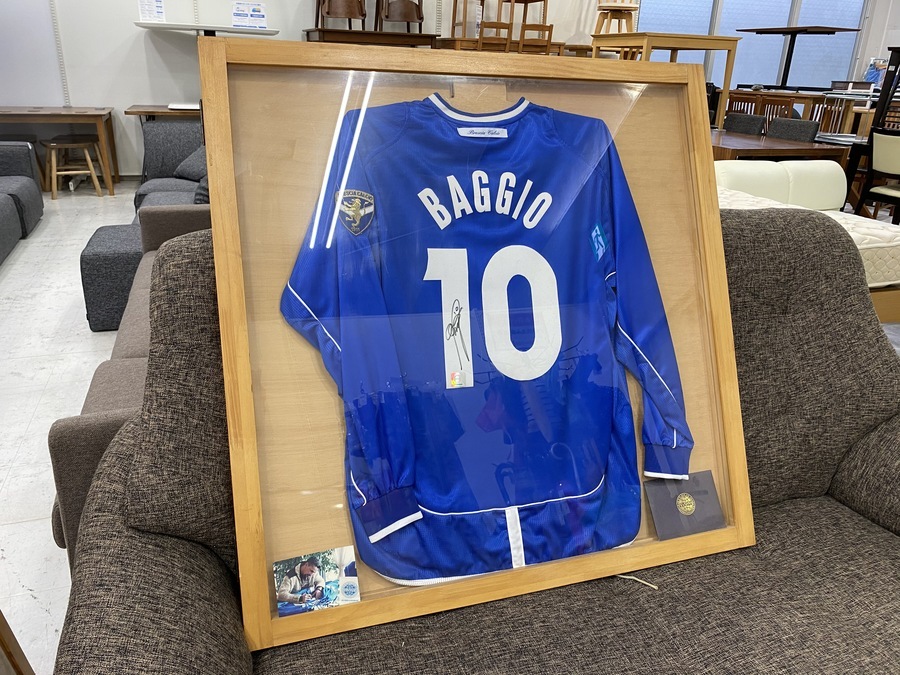 レオ様、ロベルト・バッジョのサイン入りユニフォームが入荷いたしまし