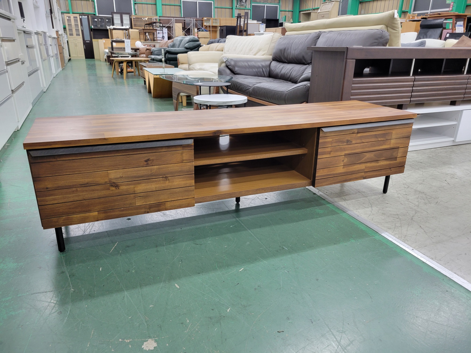 中古家具地域最大級！】UNICO(ウニコ) SWELLAシリーズ テレビボードが