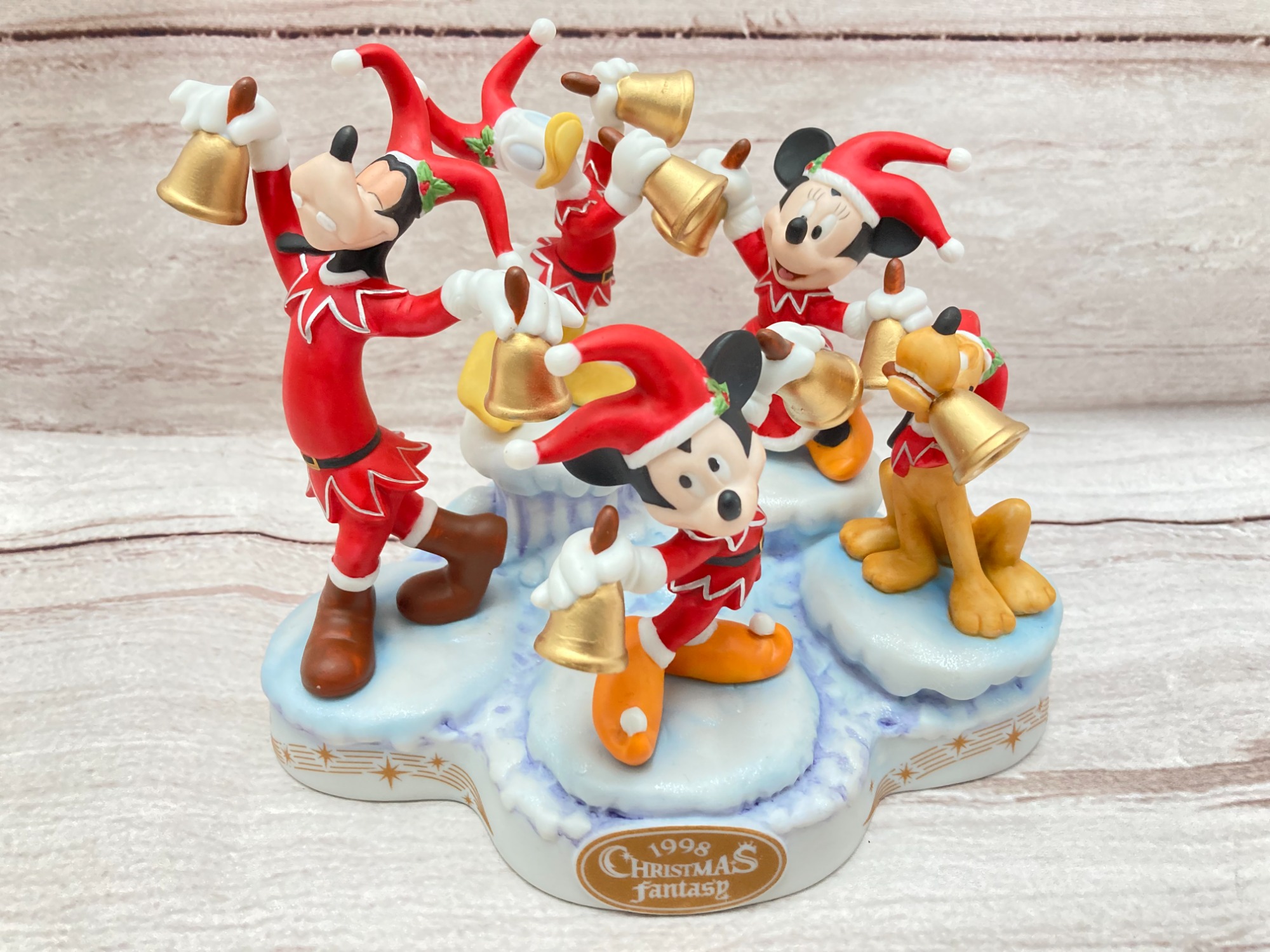 激レア！！15周年！東京ディズニーランドの『クリスマスファンタジー