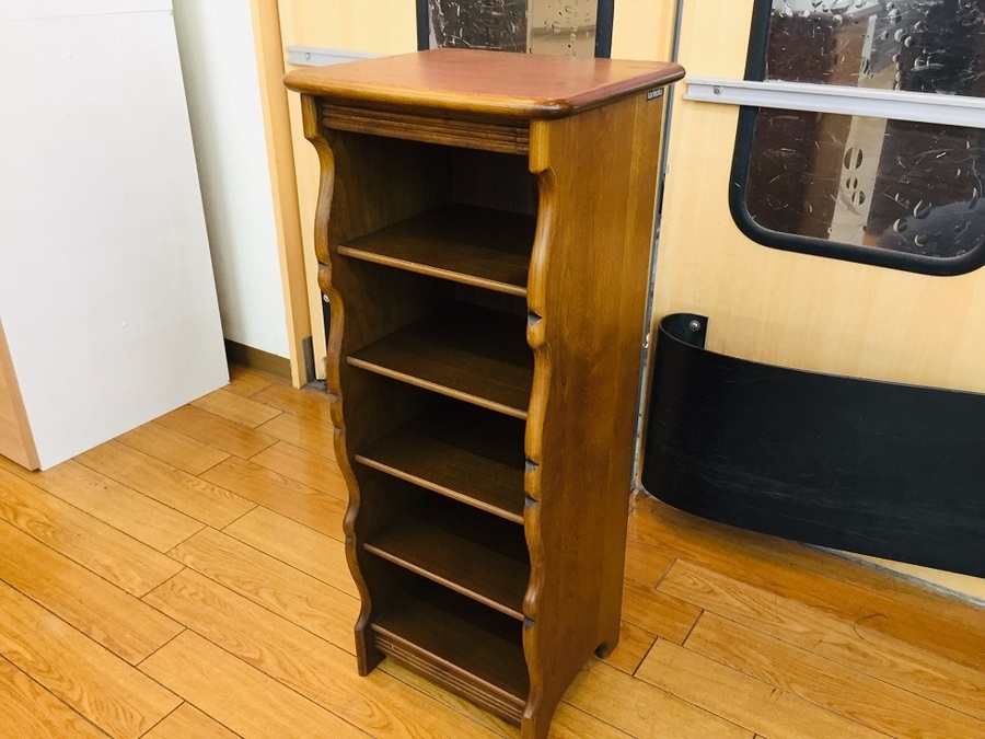 カリモク製 スリッパラック 新入荷です！【鶴ヶ島店】｜2019年09月20日