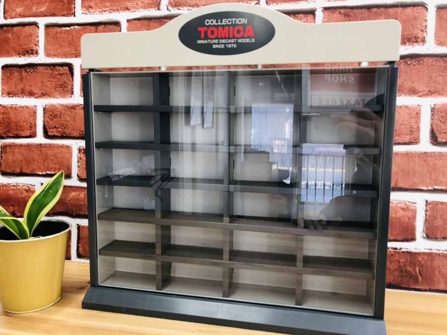 トミカ好き、コレクター必見‼ 24台収納可能なコレクションケース入荷