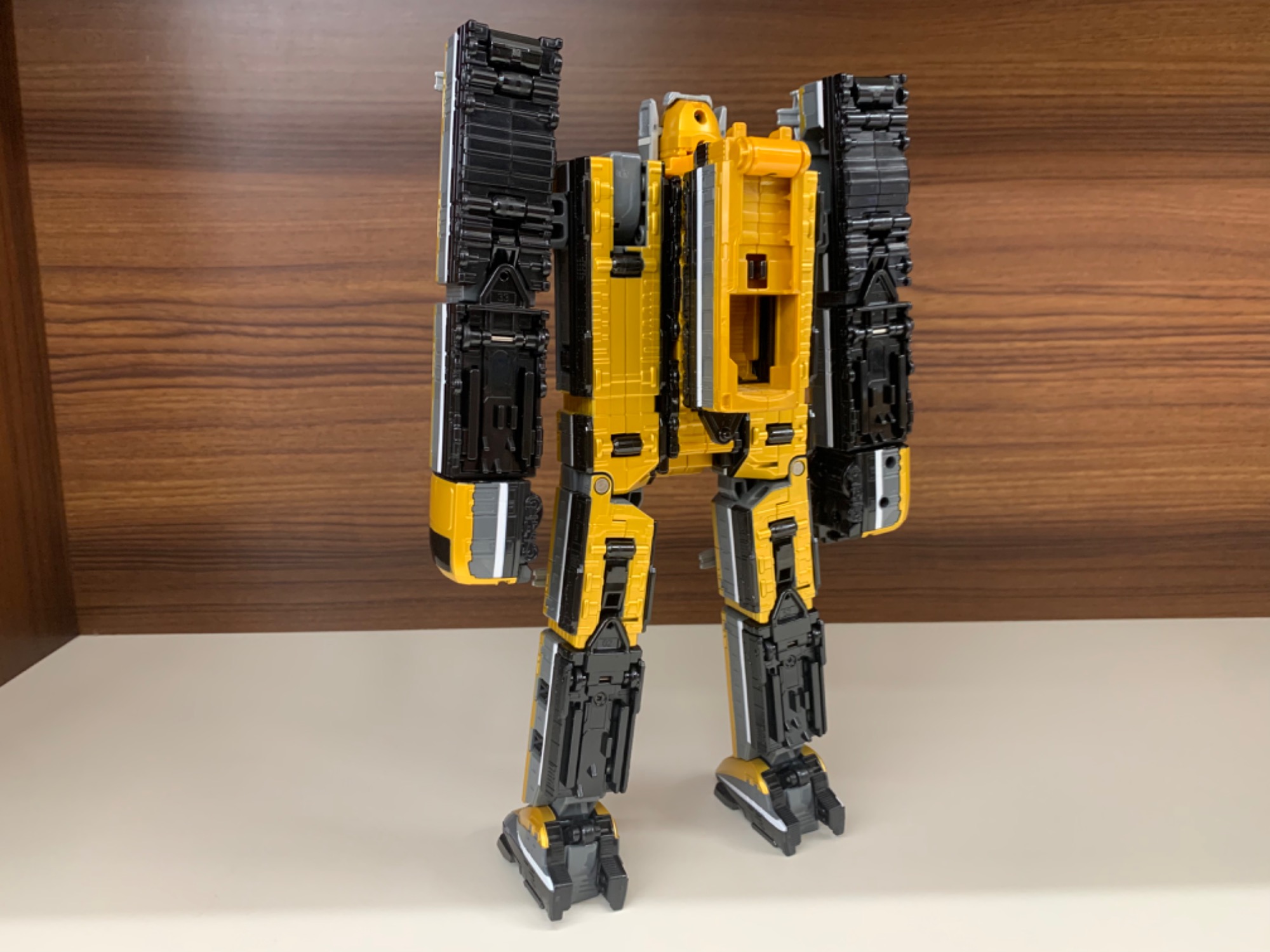 海外限定カラー！列車戦隊トッキュウジャー「DXトッキュウオー」が入荷