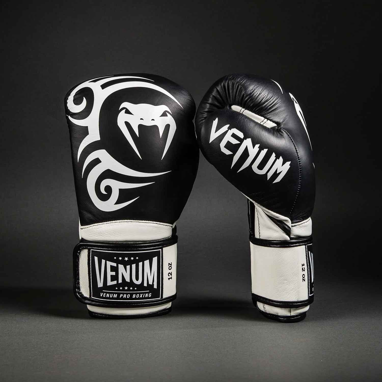 VENUM／ヴェナム ボクシンググローブ Giant 2.0 Mike Tyson Pro Boxing