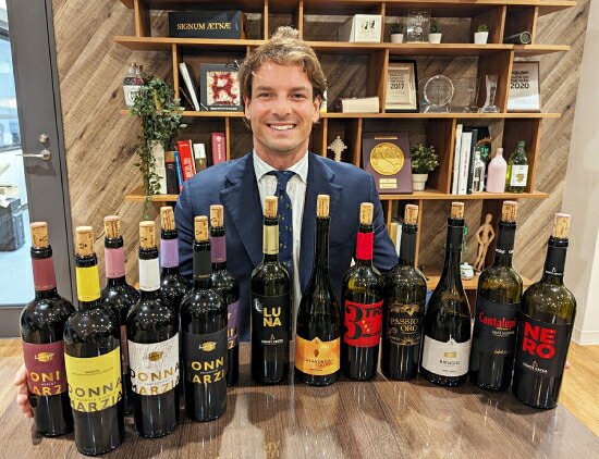 トスカニー イタリアワイン専門店 / トレ グラッポリ ロッソ 2024