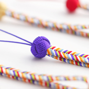 正絹 大田巻(おだまき)キーホルダー - 昇苑くみひも | 京都宇治土産.com