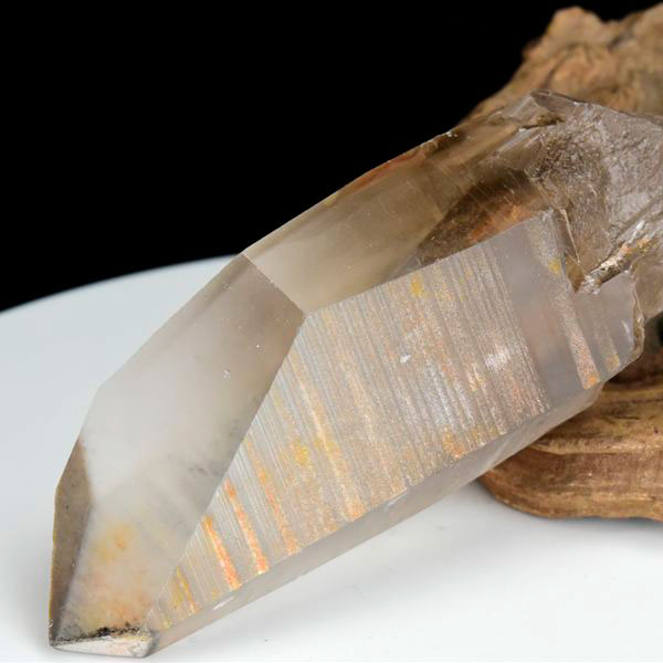 ブラジル産 ゴールドルチルクォーツ クラスター原石｜アップストーン