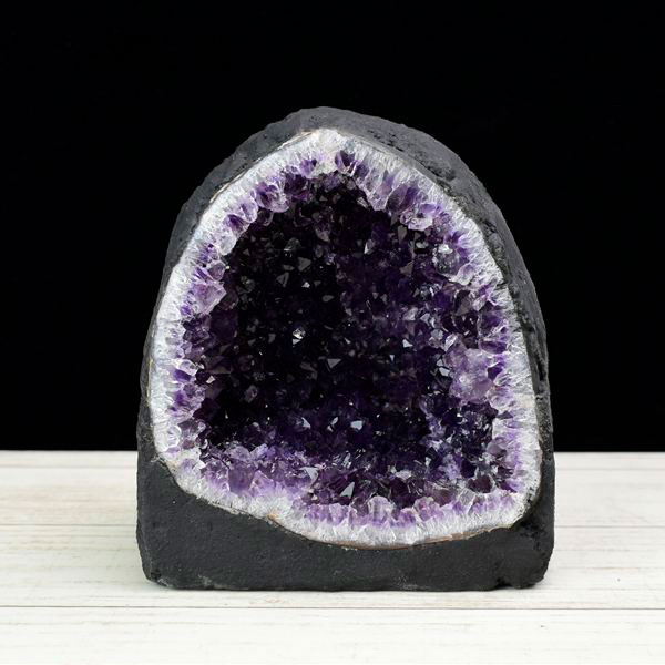 ウルグアイ産 アメジストドーム（ミニドーム）紫水晶｜置物｜原産地