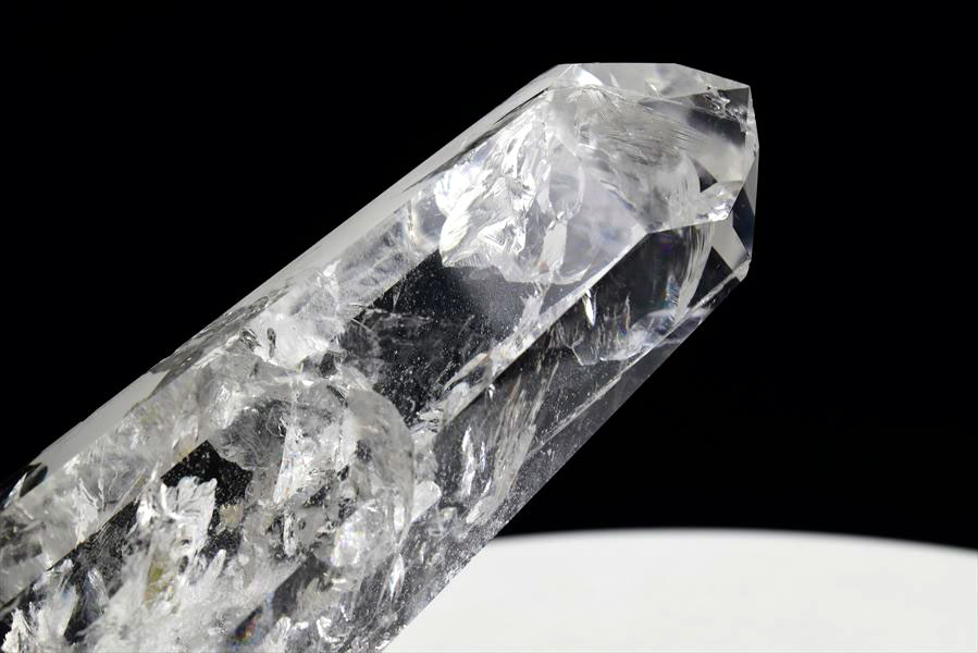 ◇虹入り◇水晶ポイント 六角柱【ブラジル・バイーア州セントセ産