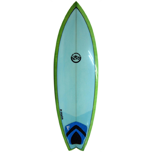 SODA サーフボード EPS 長さ5.65 浮力25ℓ 手渡し限定 美品 【公式通販】