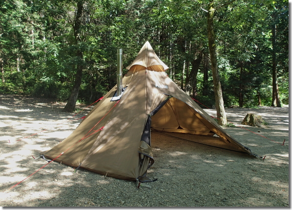 薪ストーブ用煙筒ポート、チムニーホール（煙突穴）付きモノポールテント