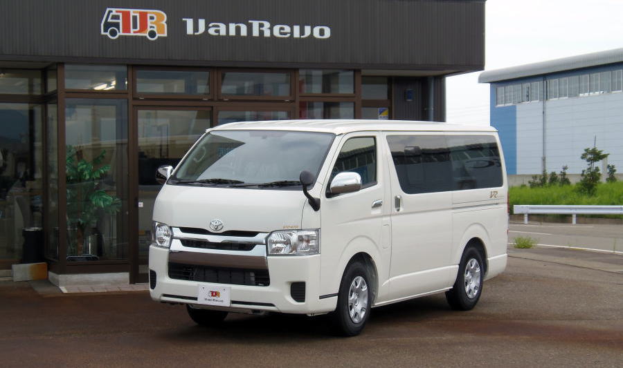 バンレボリューション VR470 Type-1 （2列シート仕様）トヨタ