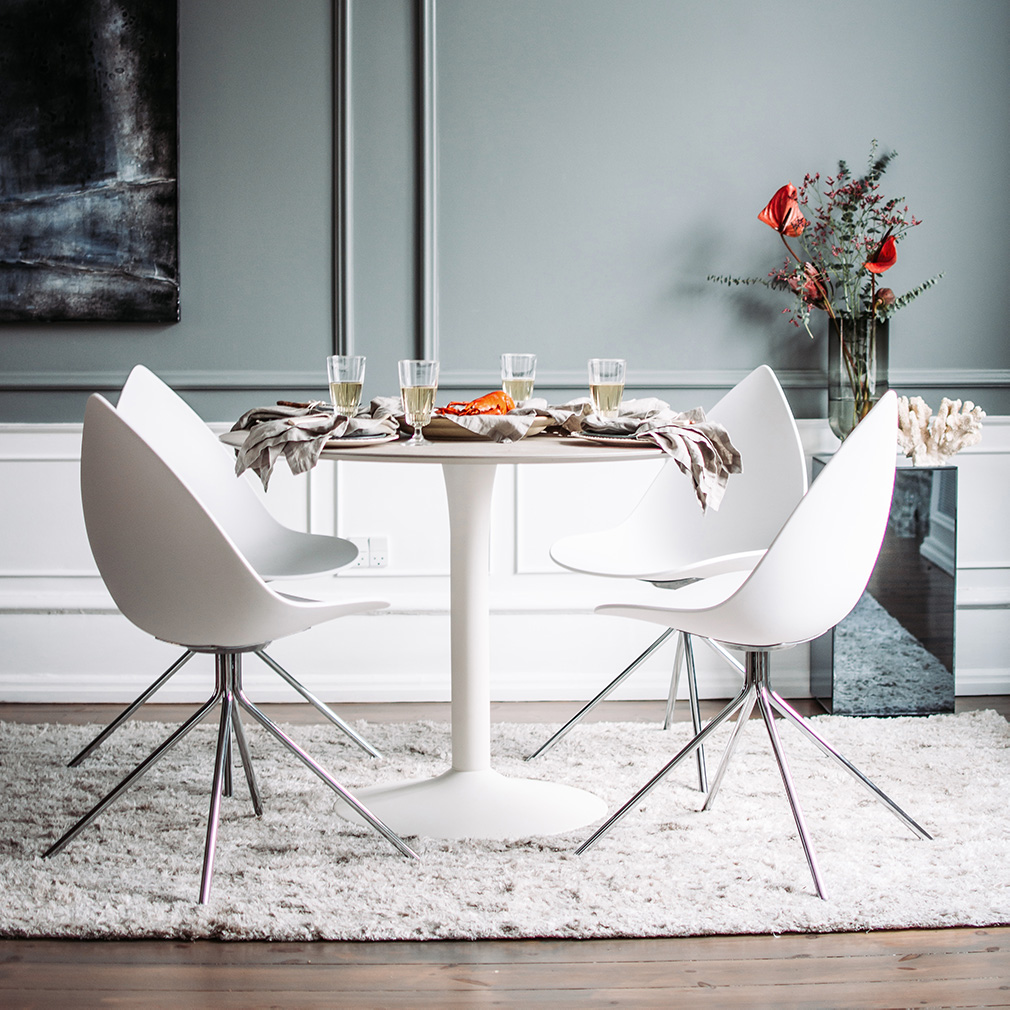 BoConcept New York Dining Table, Ash Ceramic / White | Vepsäläinen
