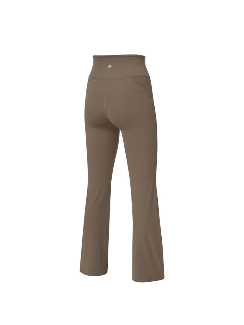 BLACK LABEL シグネチャー パワーライズ フレアレギンス ショート丈