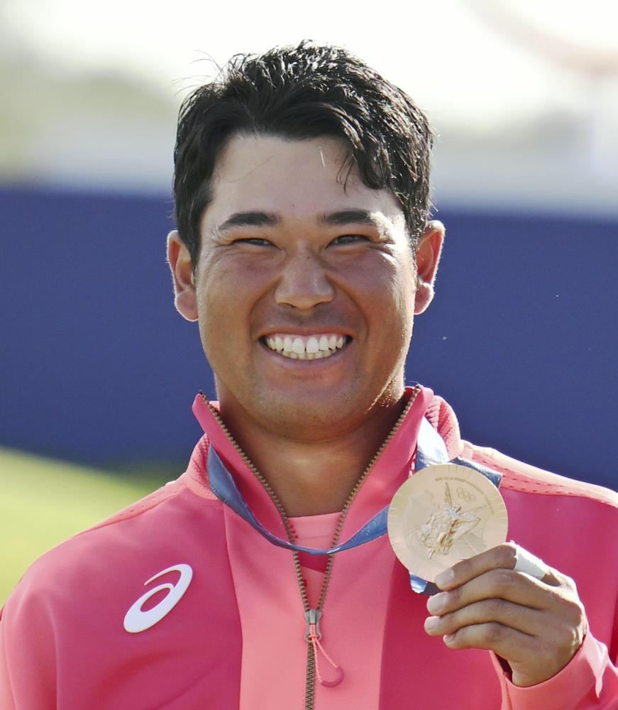 パリオリンピック・ゴルフ：松山英樹「銅」、抜群のアイアン…「攻め