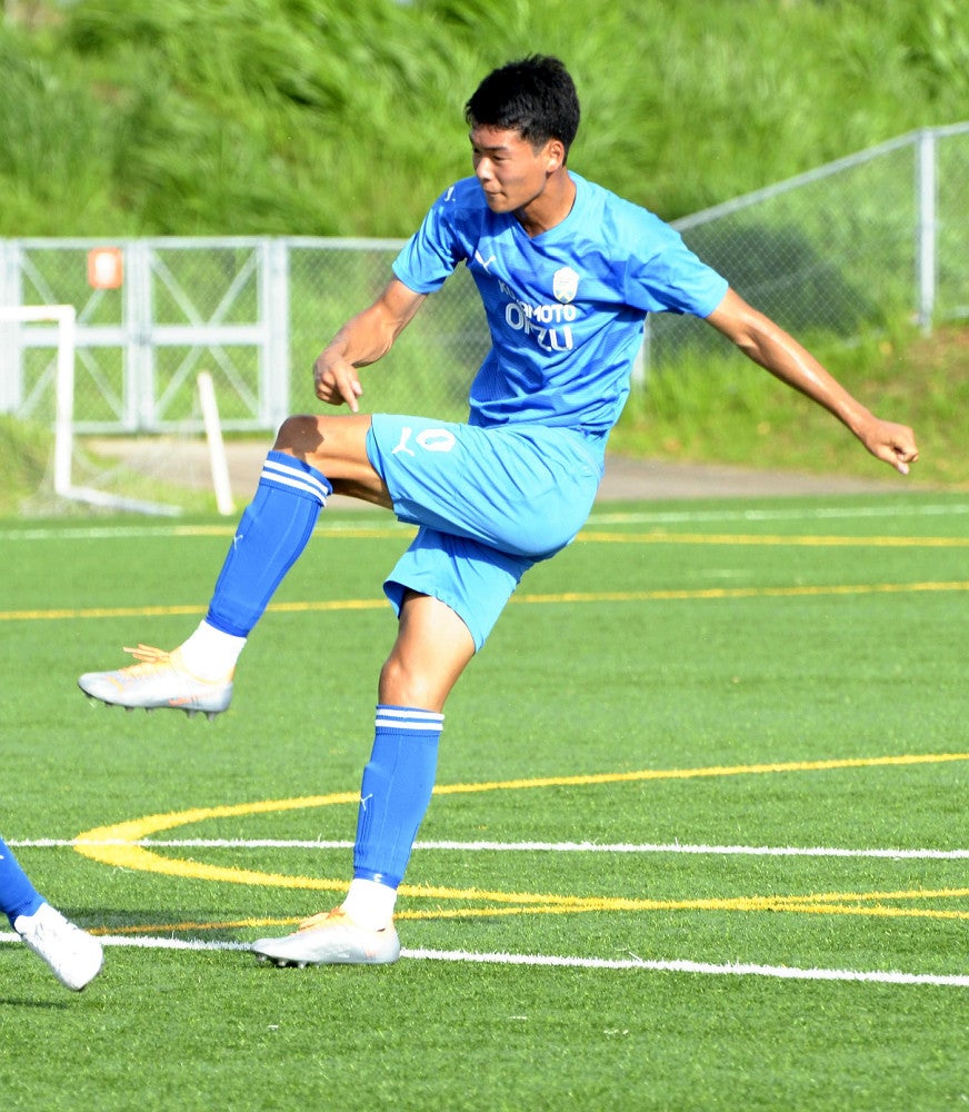インターハイ：「でかいだけと言わせない」…男子サッカー、熊本・大津