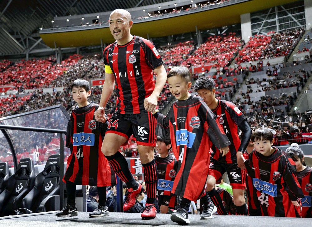 天才」小野伸二が現役ラストマッチ、古巣・浦和戦で11年ぶりJ1先発