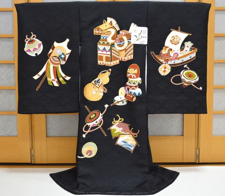 お宮参り 赤ちゃん着物 男の子 産着 金駒刺繍 馬 玩具 本染め 手描き
