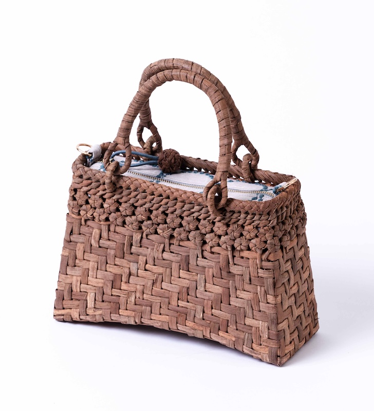 長野県大町市の山葡萄籠工房｜天然山葡萄籠の本格専門店