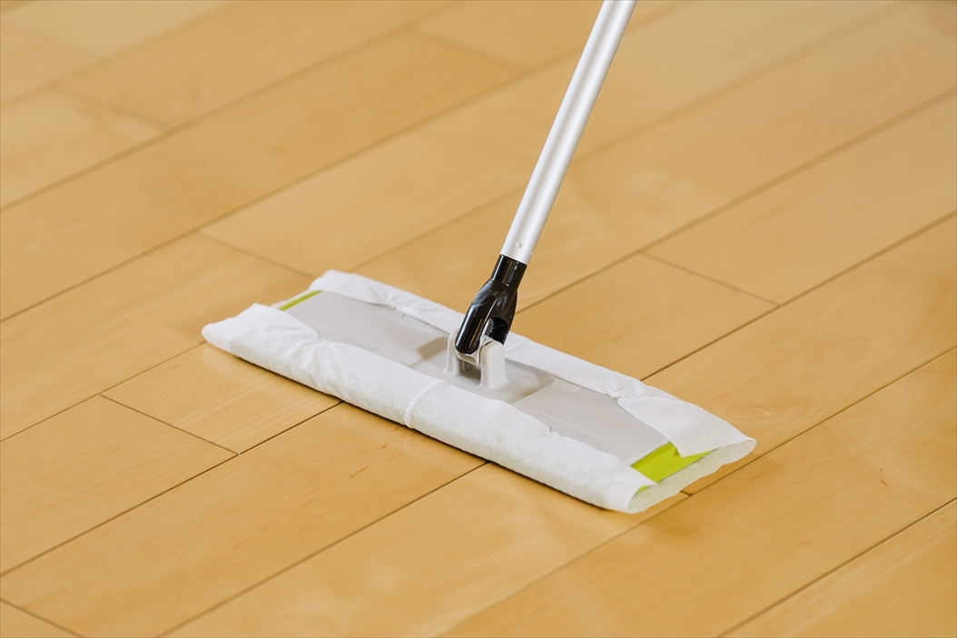 フロアラボ フローリングワイパーN-300 | 山崎産業株式会社 家庭用品事業