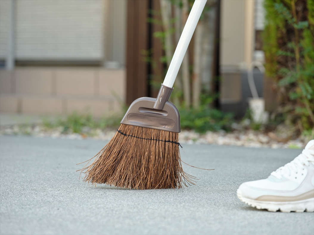 Daily Clean 庭箒（シダ）S 2 | 山崎産業株式会社 家庭用品事業
