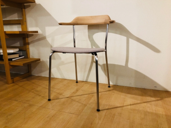 アームチェア HIROSHIMA スタッキング – 商品カタログ