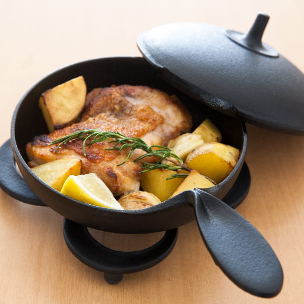 南部鉄器 小笠原陸兆 ミニパン19㎝｜鉄器｜料理家 栗原はるみ レシピ